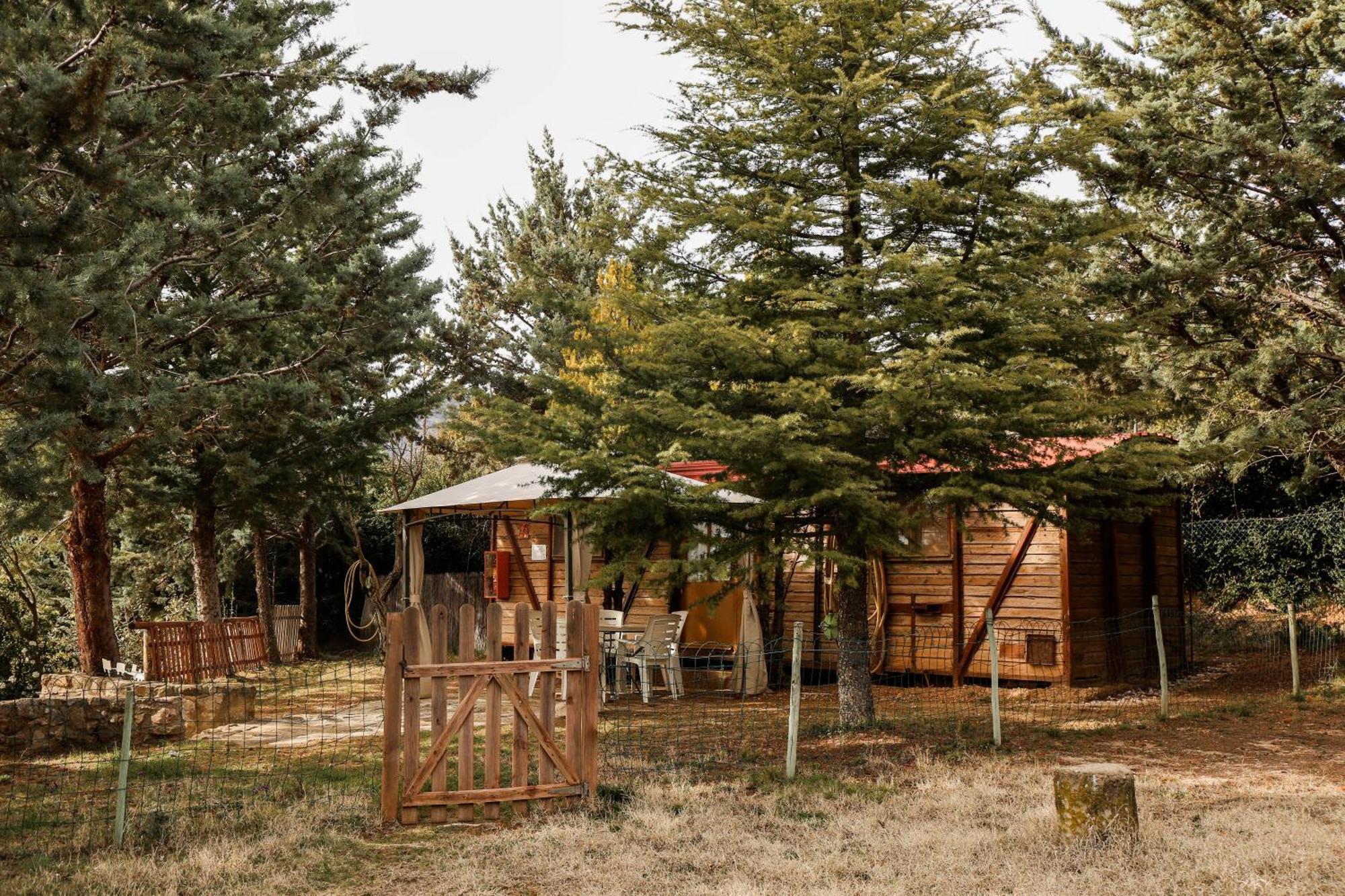 Camping Castillo De Loarre Ngoại thất bức ảnh