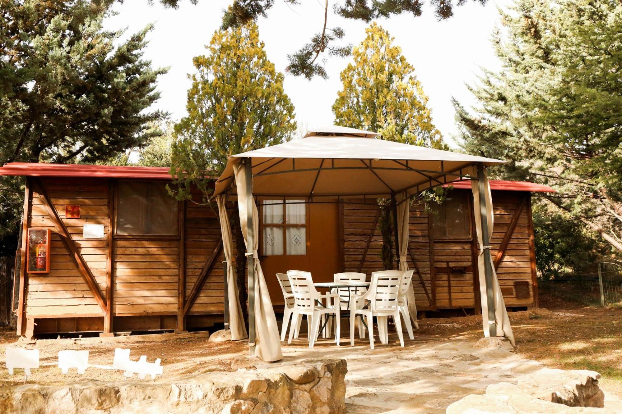 Camping Castillo De Loarre Ngoại thất bức ảnh