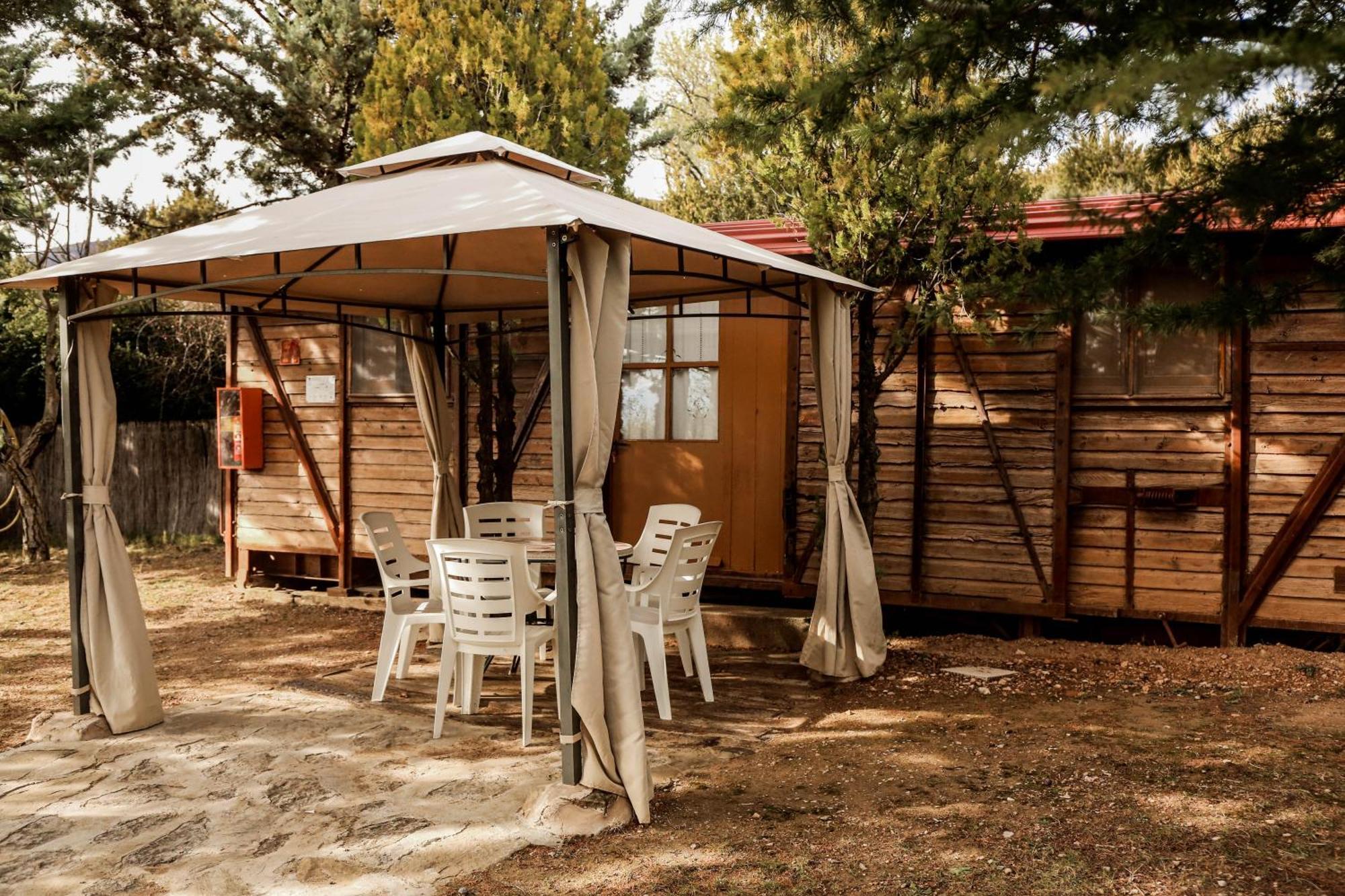 Camping Castillo De Loarre Ngoại thất bức ảnh