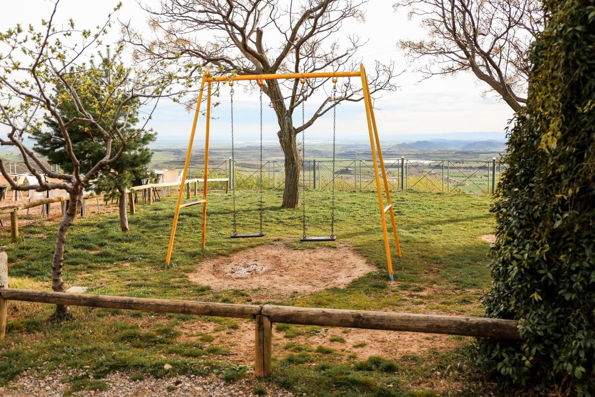Camping Castillo De Loarre Ngoại thất bức ảnh