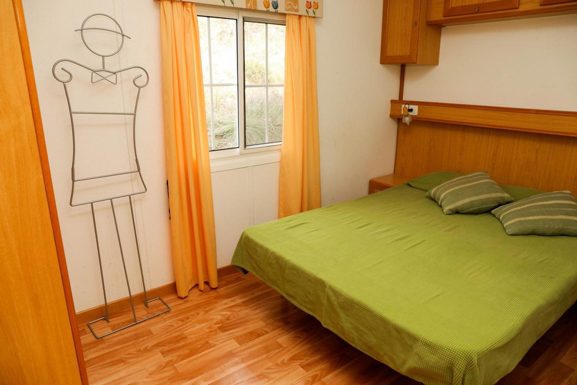Camping Castillo De Loarre Ngoại thất bức ảnh