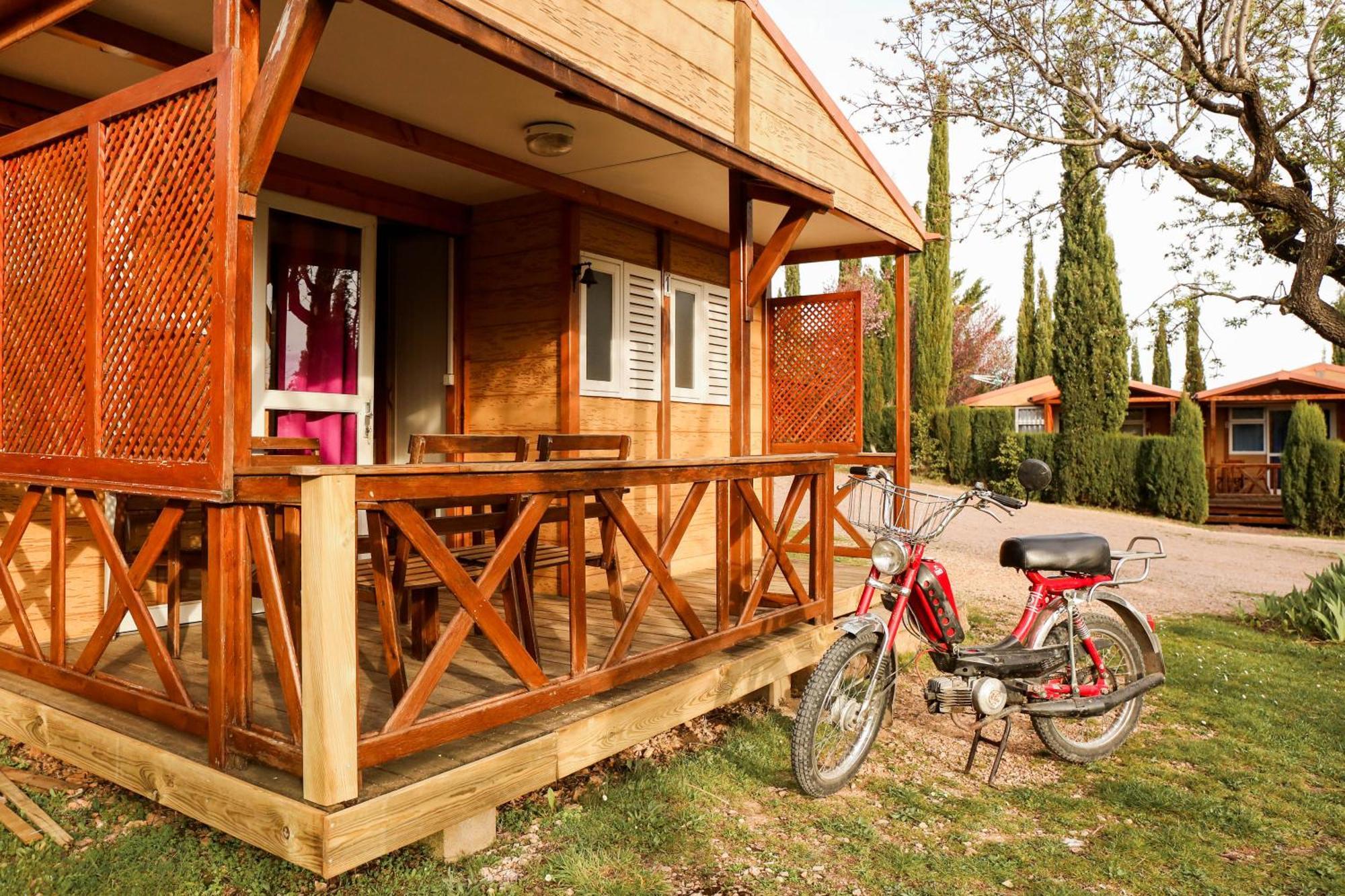 Camping Castillo De Loarre Ngoại thất bức ảnh
